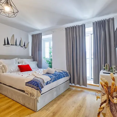 And Amazing Flat Apartment